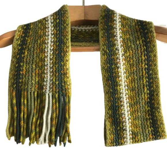 Green Orange White Knitted Fringe Striped Scarf - Picture 4 of 6